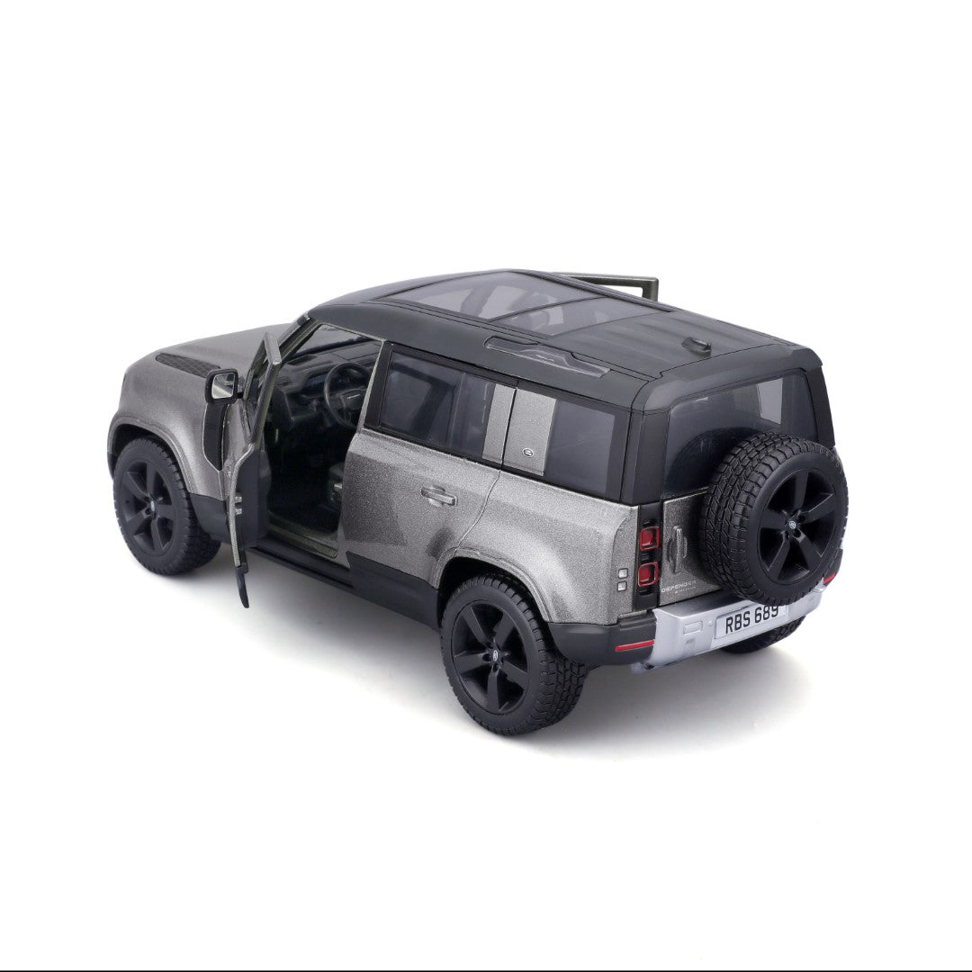 18-21101 SL Bburago - Land Rover Defender (2022), argento - 1:24