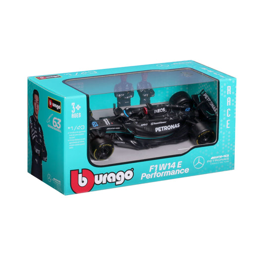 18-01596 Bburago Race - Mercedes AMG F1 W14 E Performance #63 - Scala 1:43