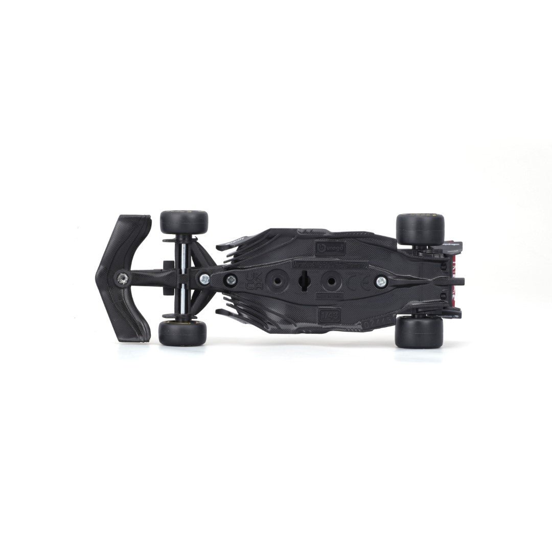 18-38208H Bburago Race - Mercedes F1 W15 E-Performance #44 - 1:43