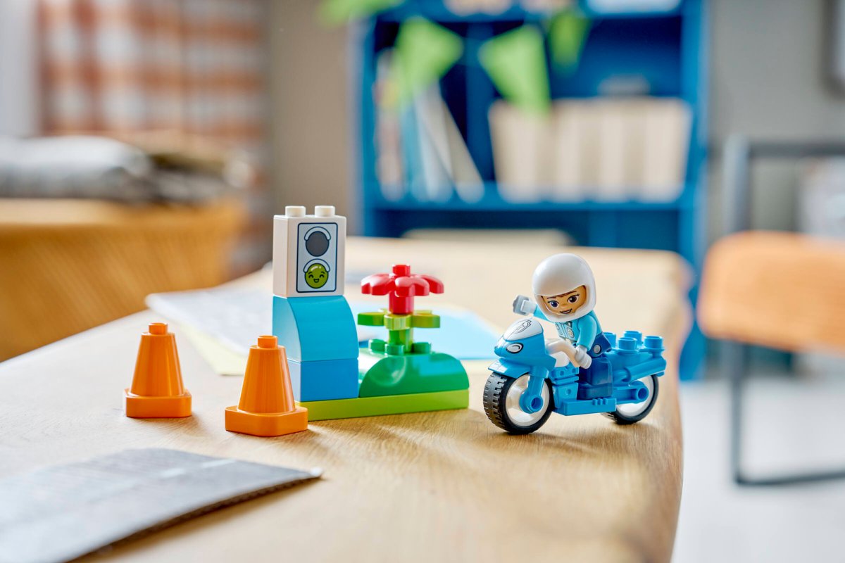 10471 LEGO DUPLO Town Motocicletta blu della Polizia