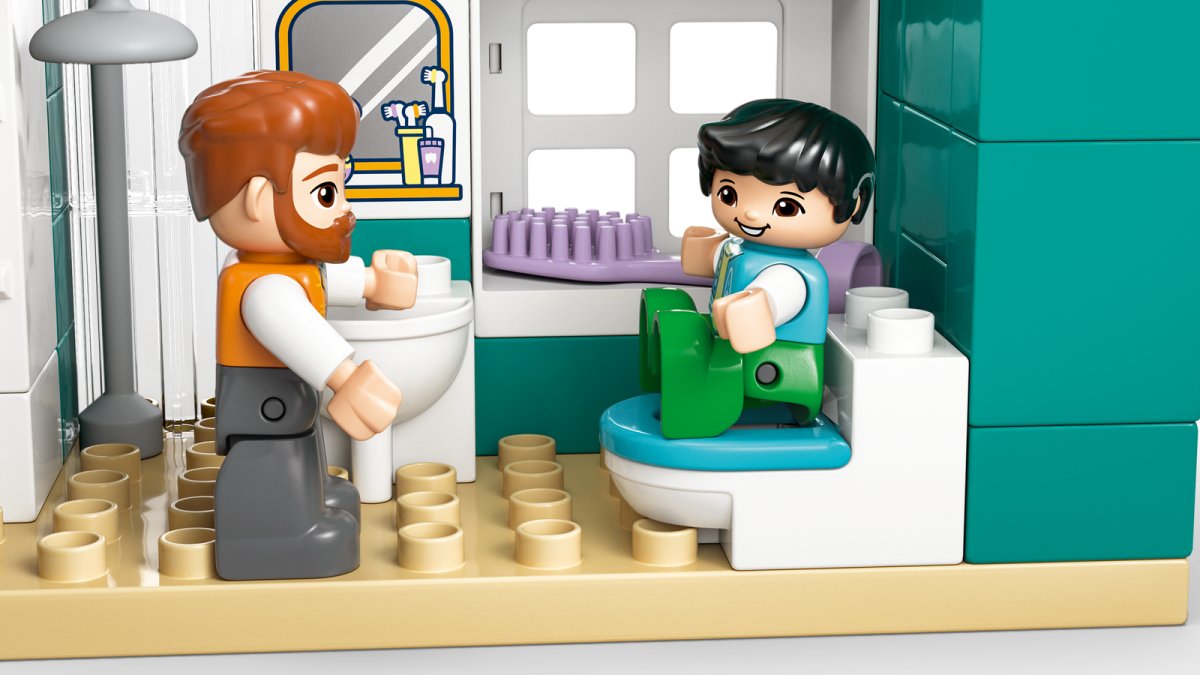 10470 LEGO DUPLO Town Casa familiare moderna 3 in 1 con personaggi