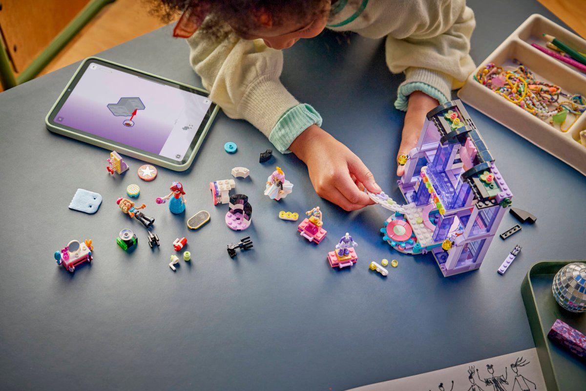 42685 LEGO Friends Fashion Show di Heartlake City