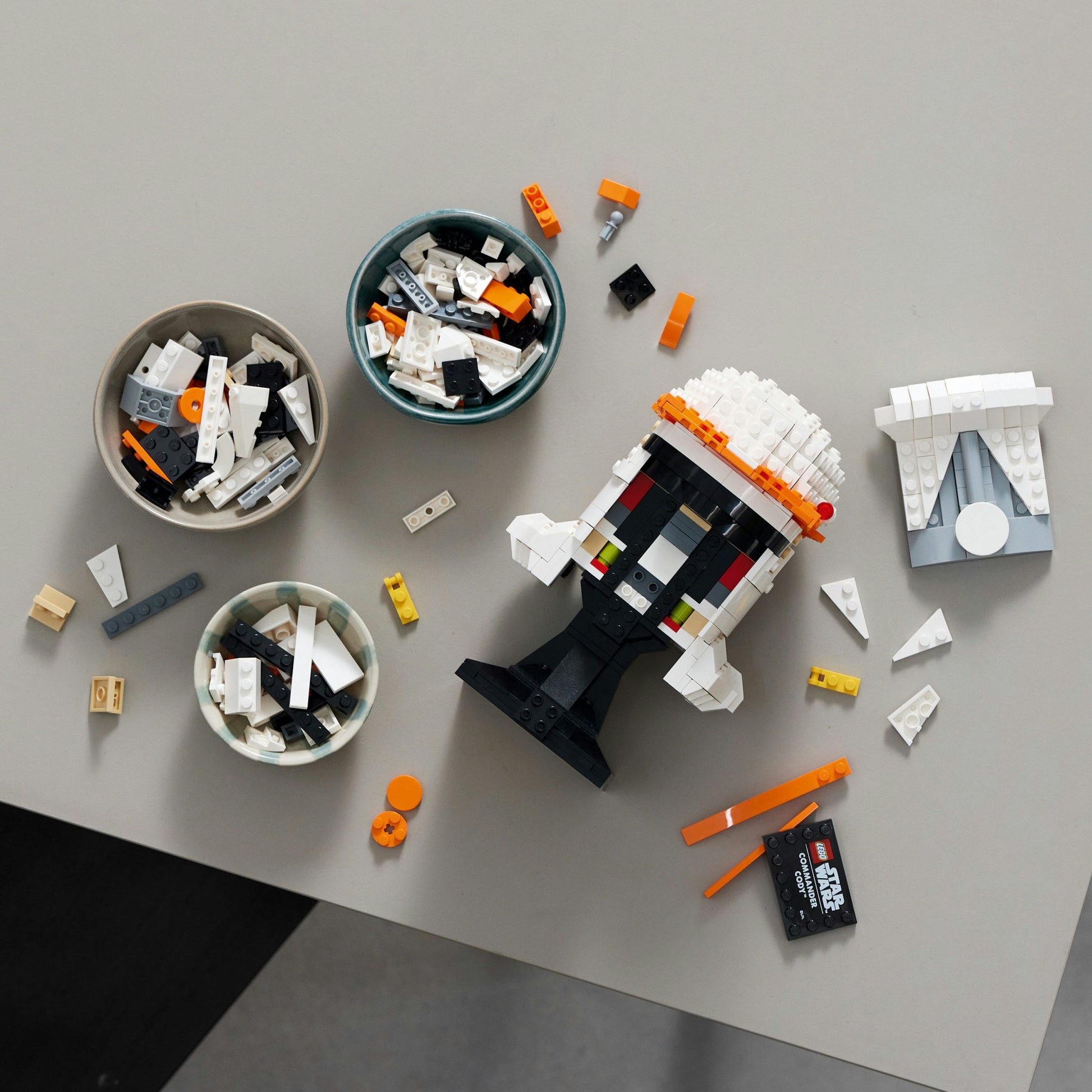 75350 LEGO Star Wars - Casco del Comandante clone Cody