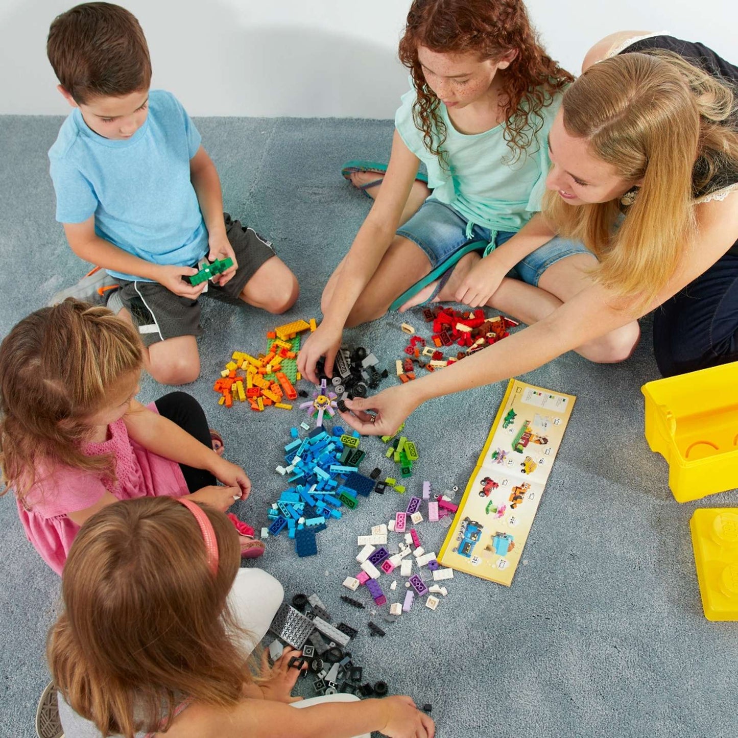 10698 LEGO ® Classic - Scatola mattoncini creativi grande
