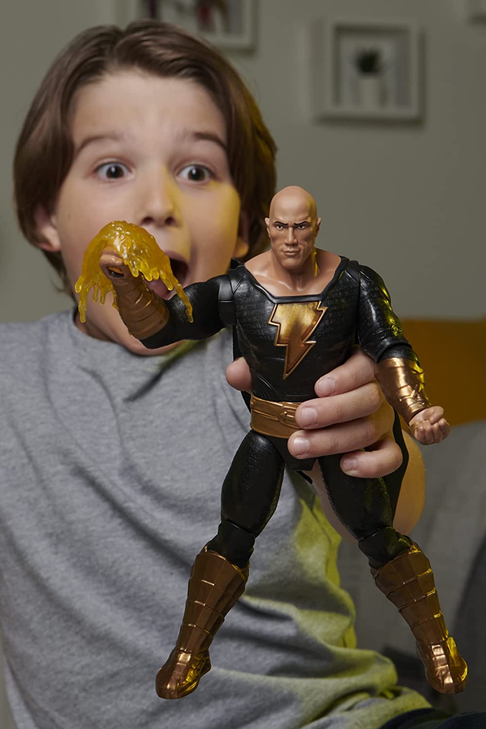 6064881 BLACK ADAM THE MOVIE Personaggio deluxe in scala 30 cm