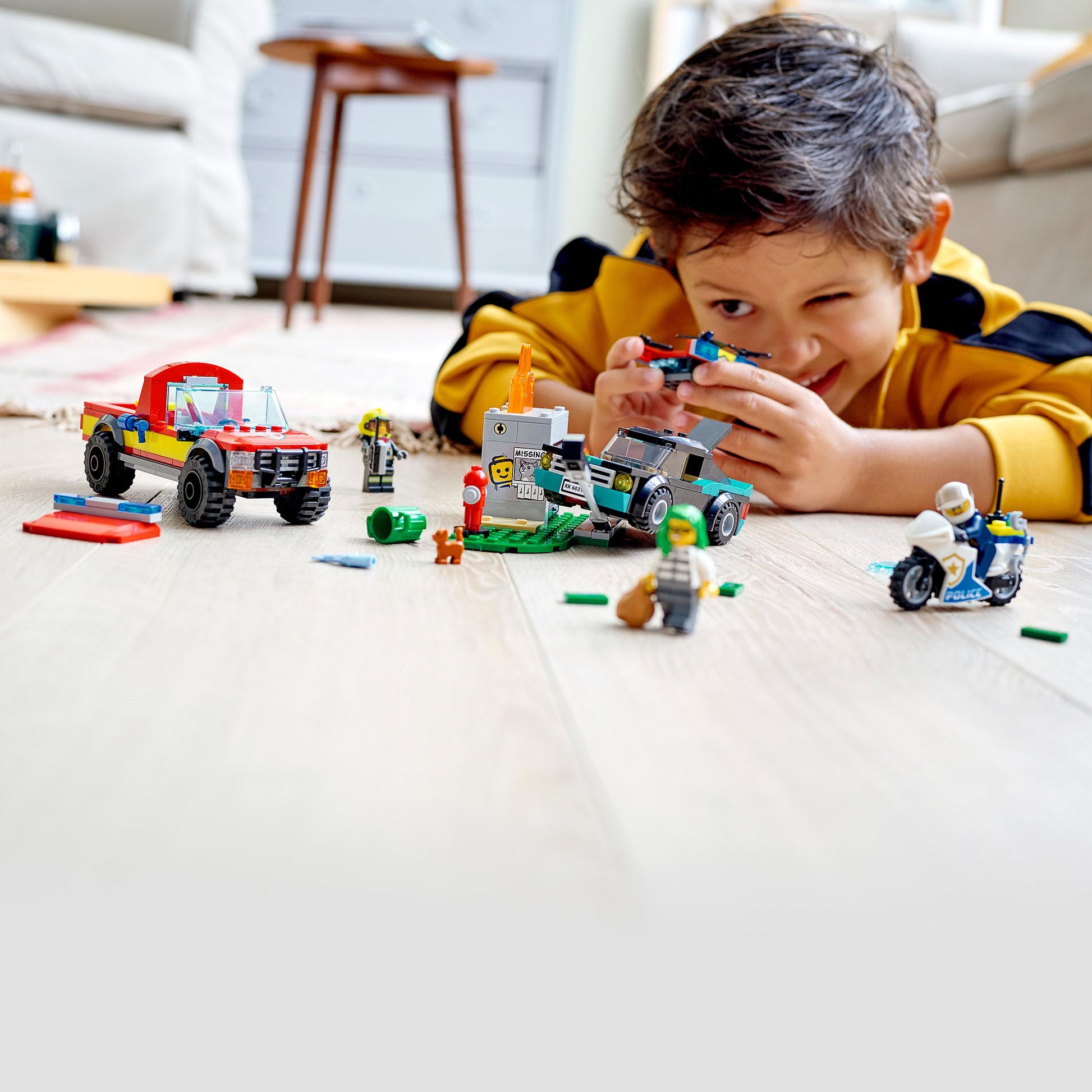 60319 LEGO® City - Soccorso antincendio e inseguimento della polizia