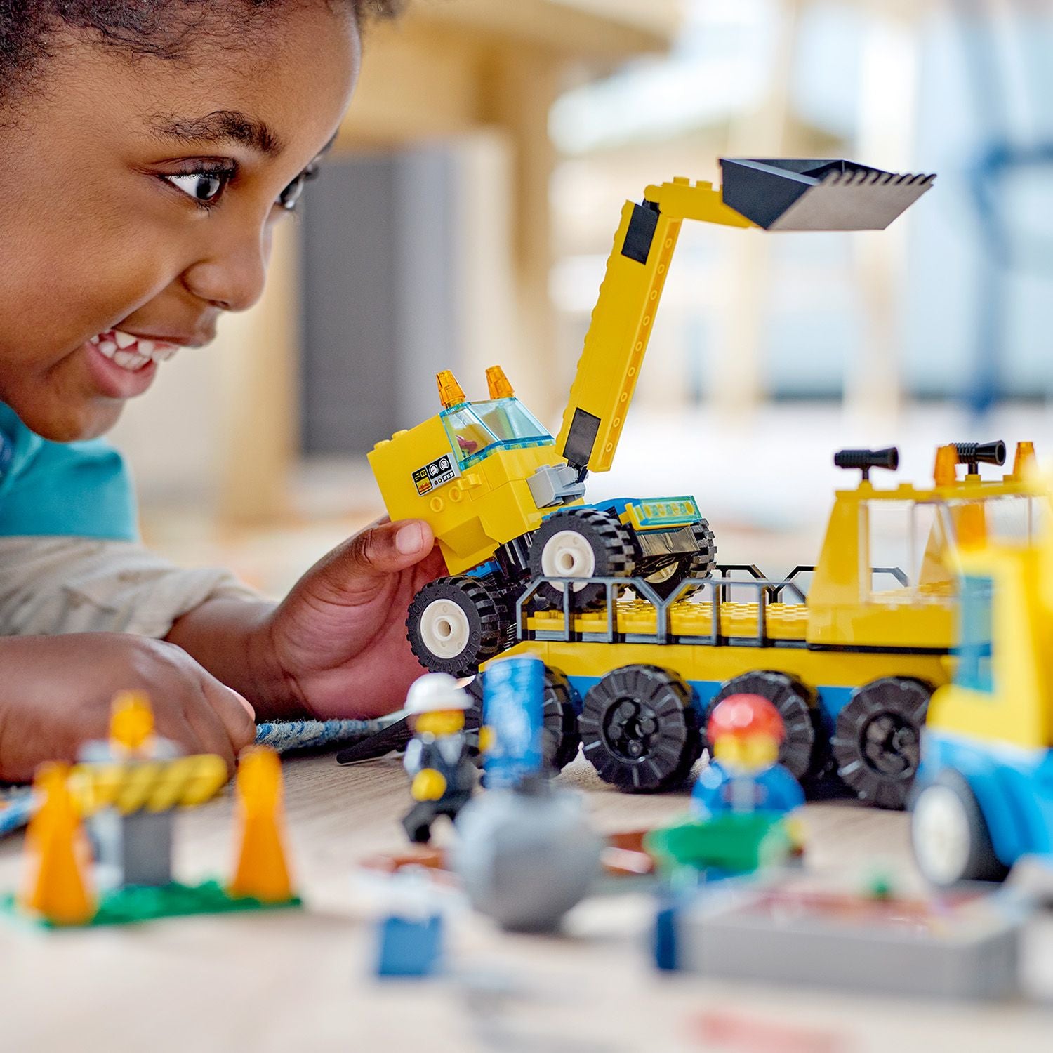 60391 - LEGO City - Camion da cantiere e gru con palla da demolizione