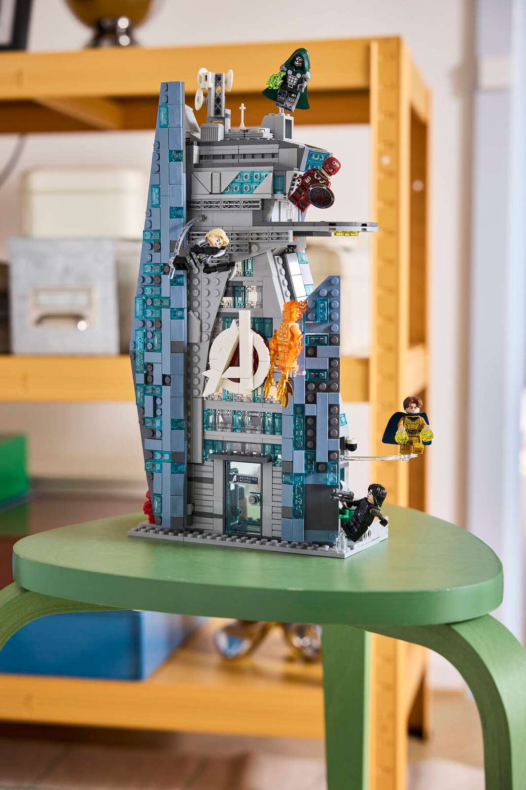 76352 Lego Marvel Avengers: Doomsday Nuova torre degli Avengers