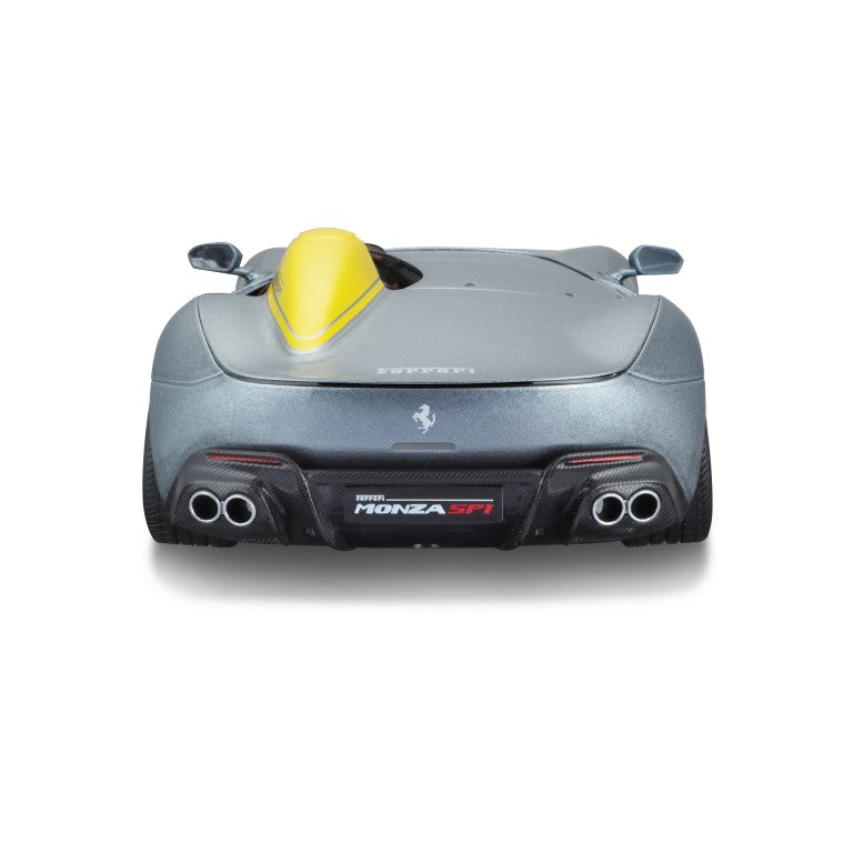 18-16013 Bburago Ferrari  R&P - Ferrari Monza SP1, grigia - Scala 1:18