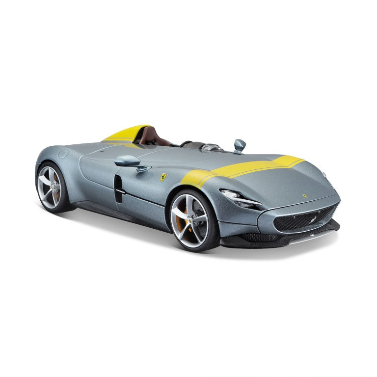 18-16013 Bburago Ferrari  R&P - Ferrari Monza SP1, grigia - Scala 1:18