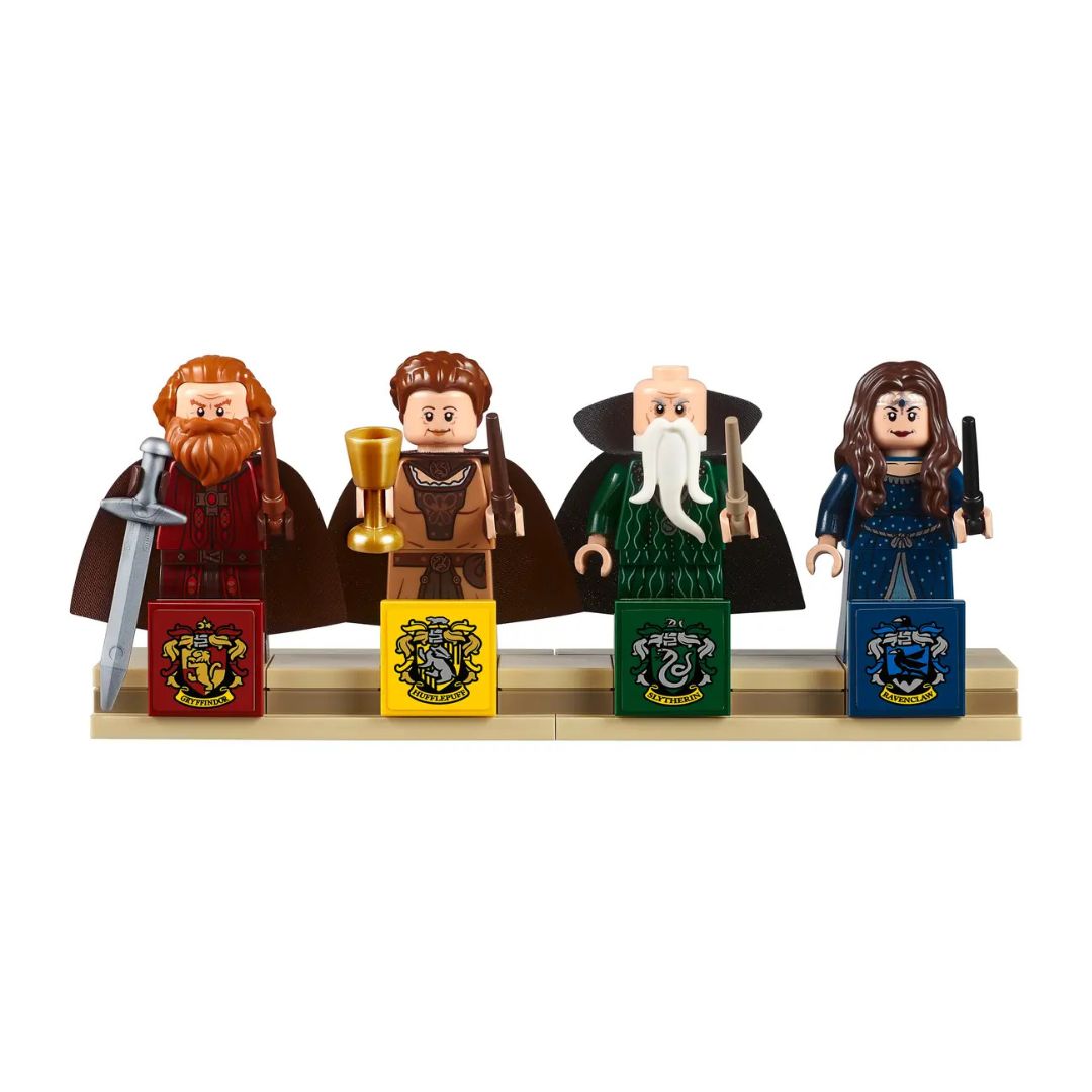 71043 LEGO  Harry Potter - Castello di Hogwarts