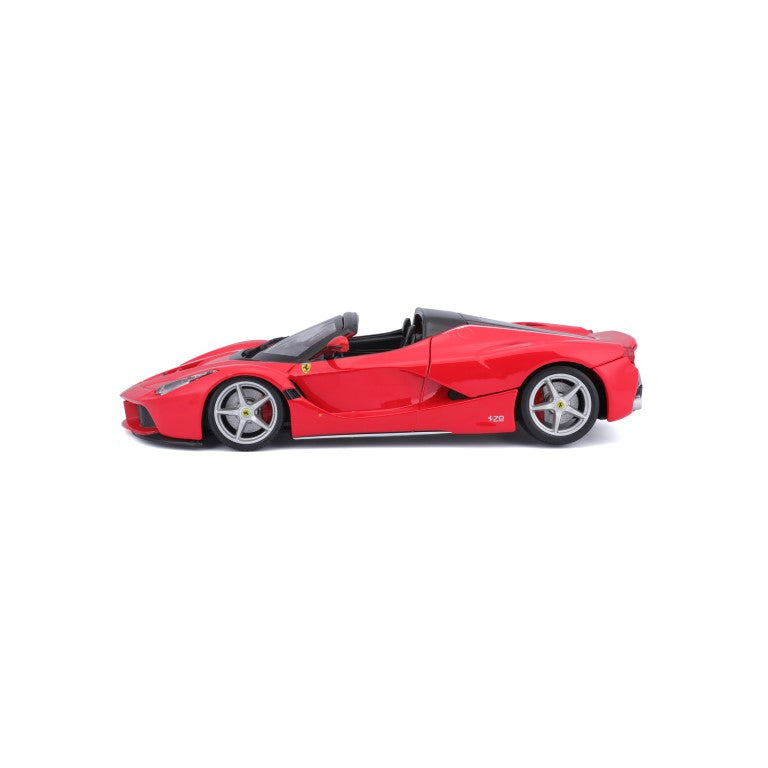 18-26022 Bburago Ferrari Race&Play - Ferrari LaFerrari Aperta, rossa - 1:24