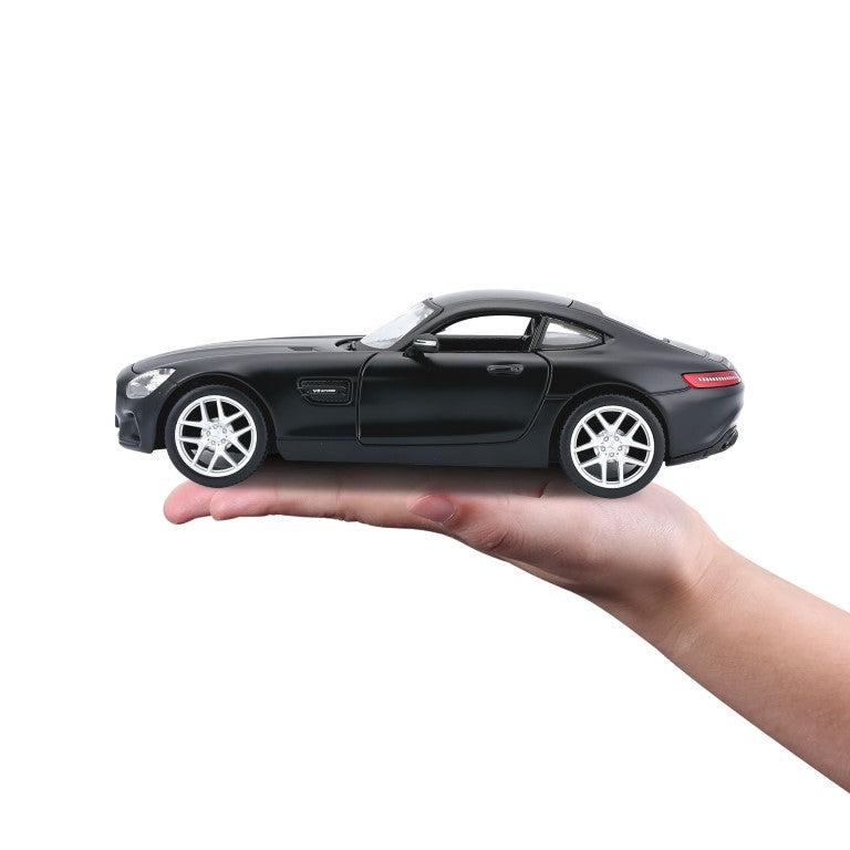 10-31134 Bburago Maisto - Mercedes-Benz AMG GT, nera - Scala 1:24