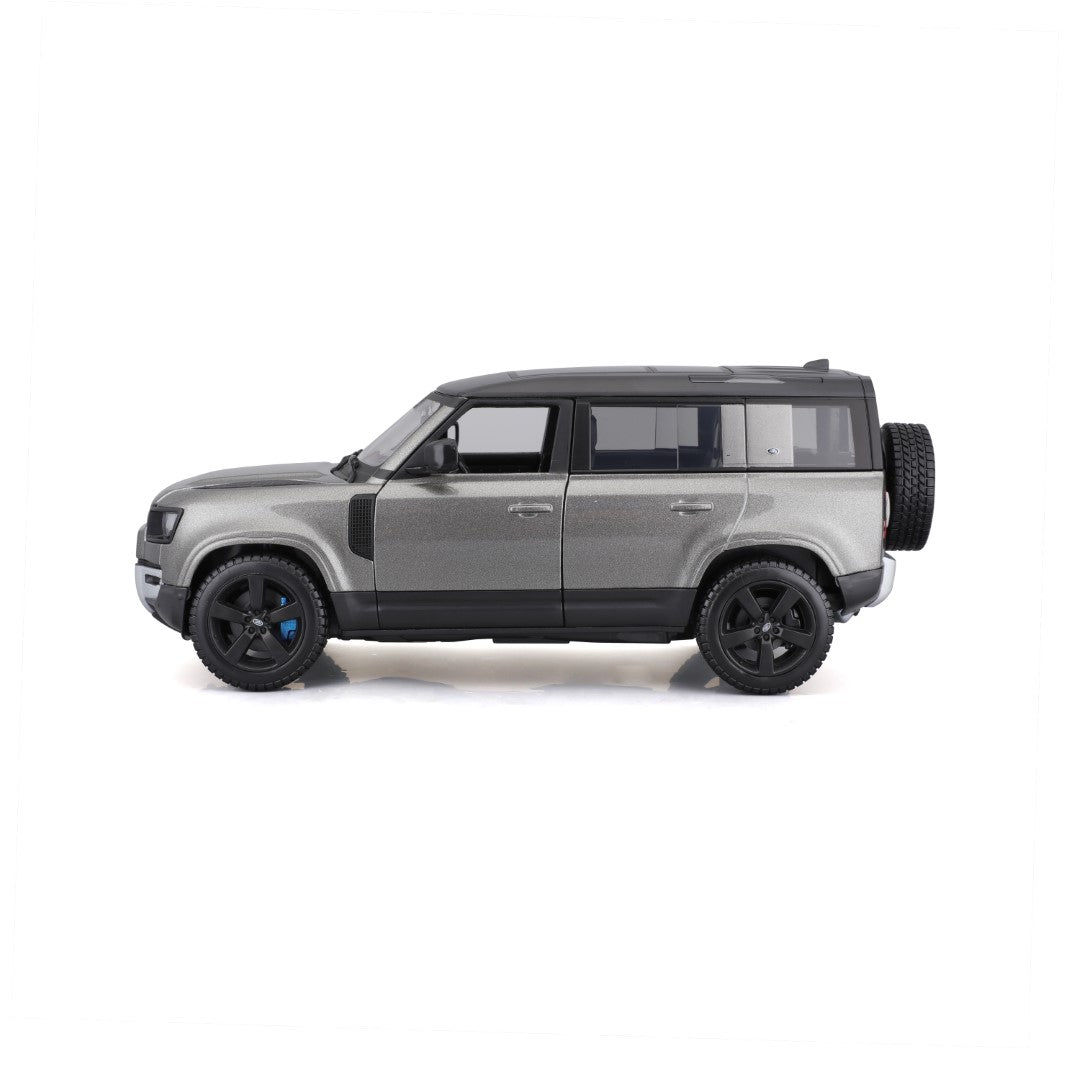 18-21101 SL Bburago - Land Rover Defender (2022), argento - 1:24