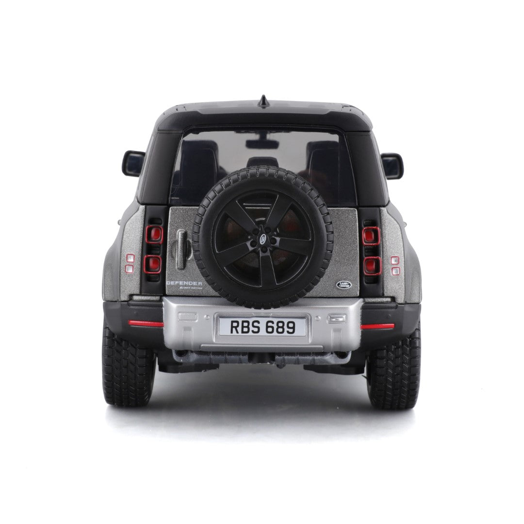 18-21101 SL Bburago - Land Rover Defender (2022), argento - 1:24