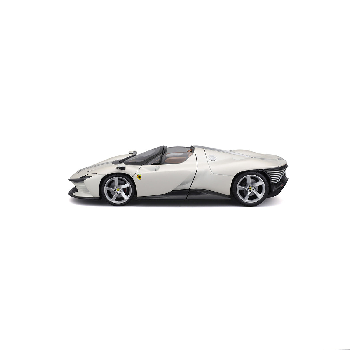 18-16912 Bburago Ferrari Signature - Ferrari Daytona SP3, bianca - 1:18