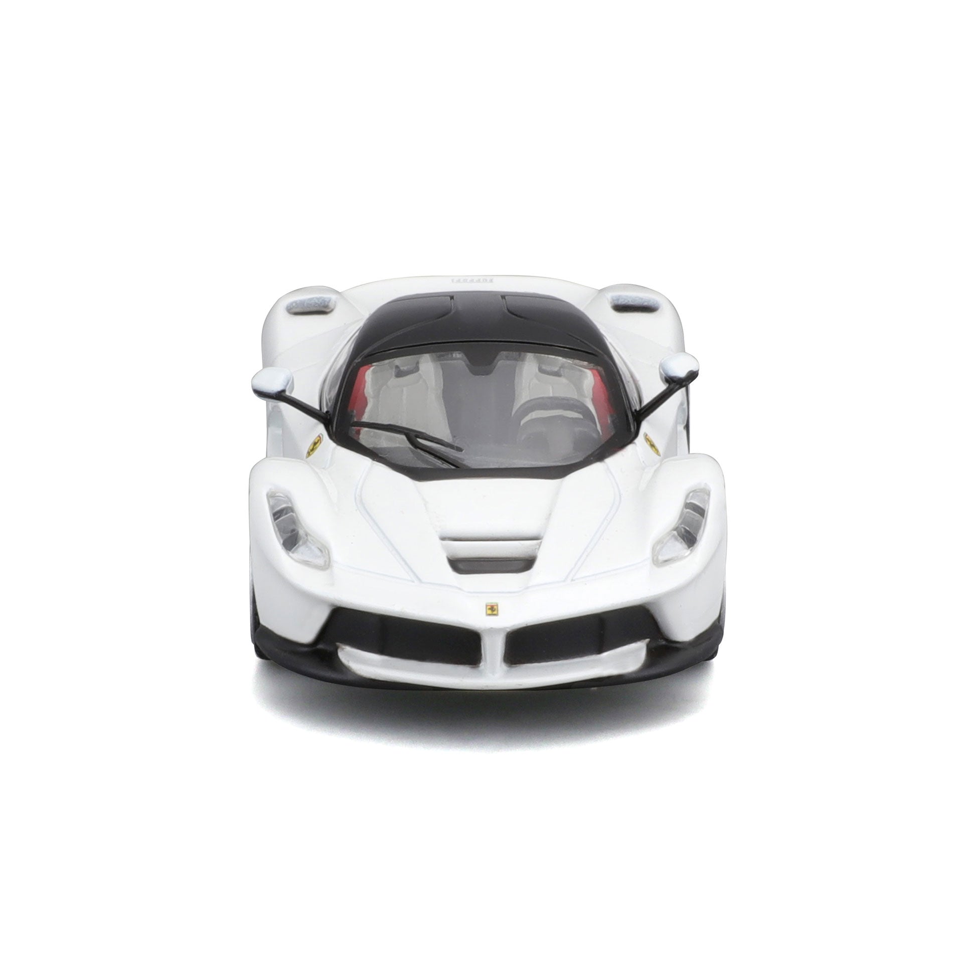 18-36902 WT - Bburago - 1:43 - Ferrari  Signature - LaFerrari  - Bianca