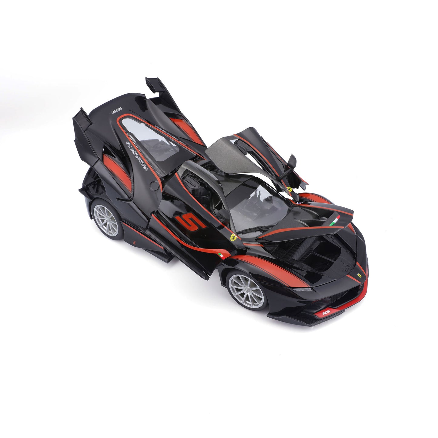 18-16010 Bburago Ferrari  R&P - Ferrari FXX K #5, nera e rossa - 1:18