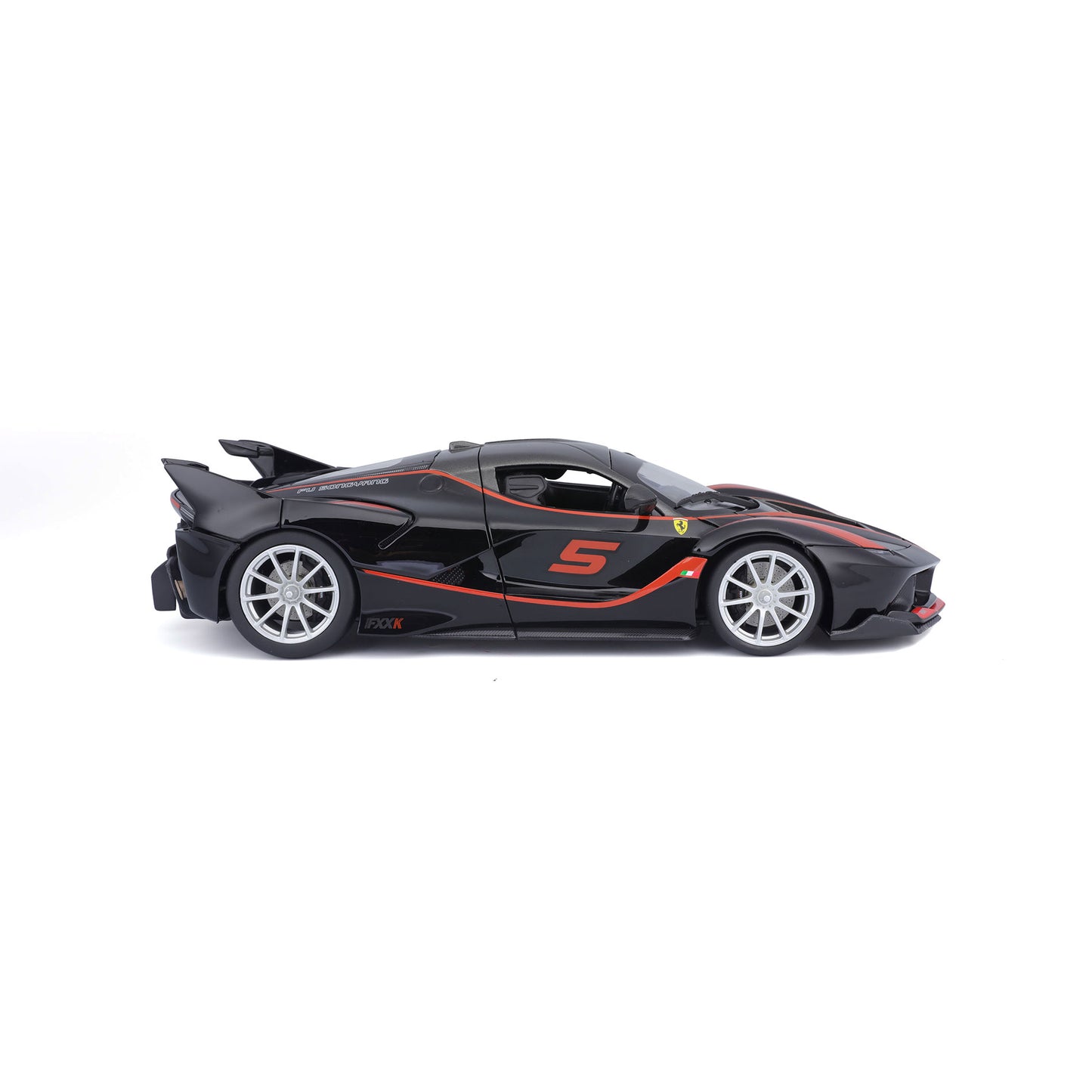 18-16010 Bburago Ferrari  R&P - Ferrari FXX K #5, nera e rossa - 1:18