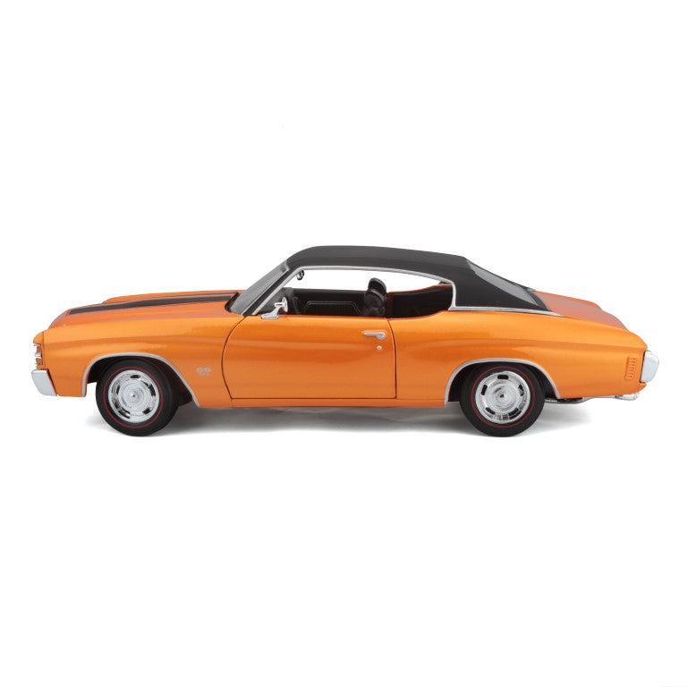 10-31890 Bburago Maisto - Chevrolet Chevelle SS454 Sport (1971) - 1:18