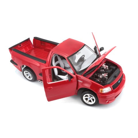 10-31141 Bburago Maisto - Ford SVT F-150 Lightning Pick-up scala  1:21