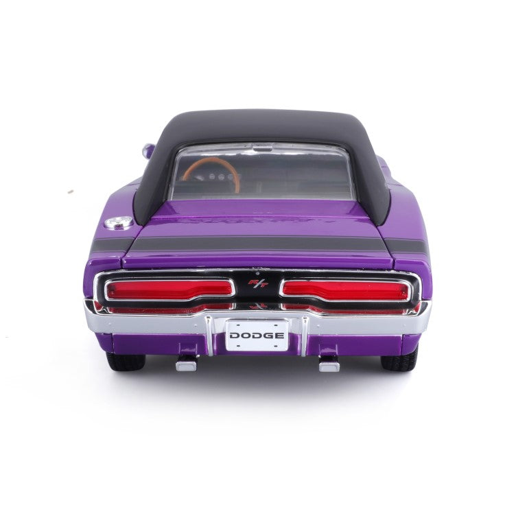10-31387 Bburago Maisto - Dodge Charger R/T (1969), viola - 1:18