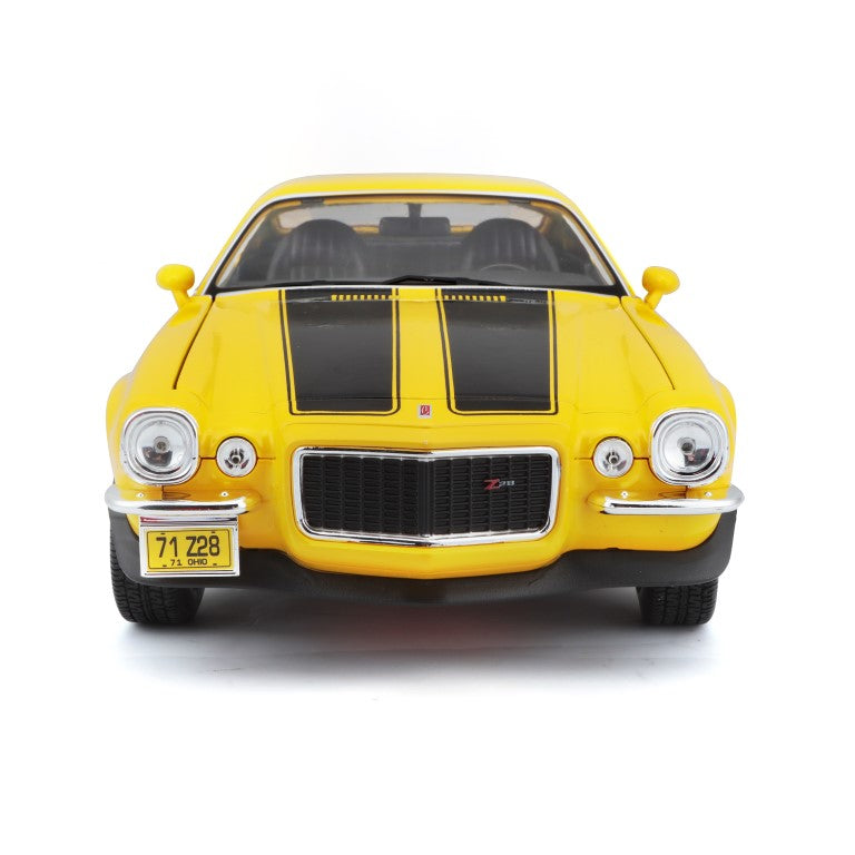 10-31131 YL - Bburago Maisto - 1:18 - 1971 Chevrolet Camaro - Gialla