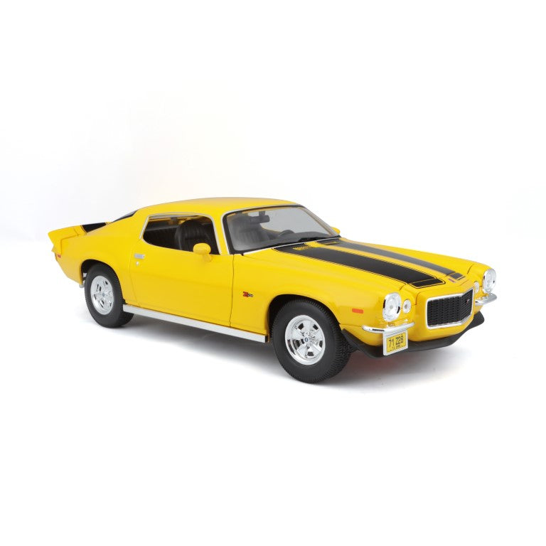 10-31131 YL - Bburago Maisto - 1:18 - 1971 Chevrolet Camaro - Gialla