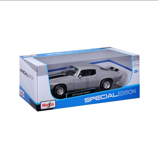 10-31131 GY Bburago Maisto - Chevrolet Camaro (1971), grigia - 1:18
