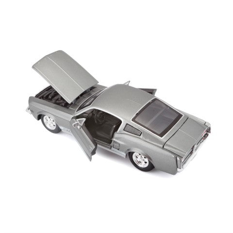 10-31260 GY Bburago Maisto - Ford Mustang GT (1967), grigia - 1:24