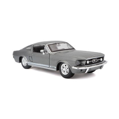10-31260 GY Bburago Maisto - Ford Mustang GT (1967), grigia - 1:24