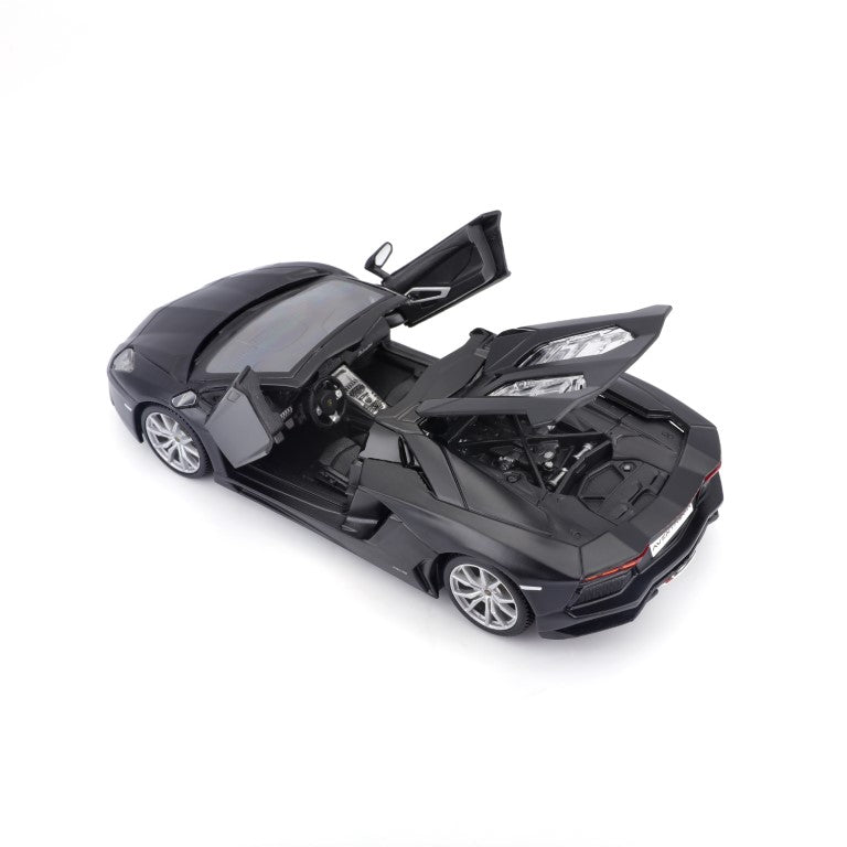 10-31504 Bburago Maisto - Lamborghini Aventador LP 700-4 Roadster, nera - 1:24