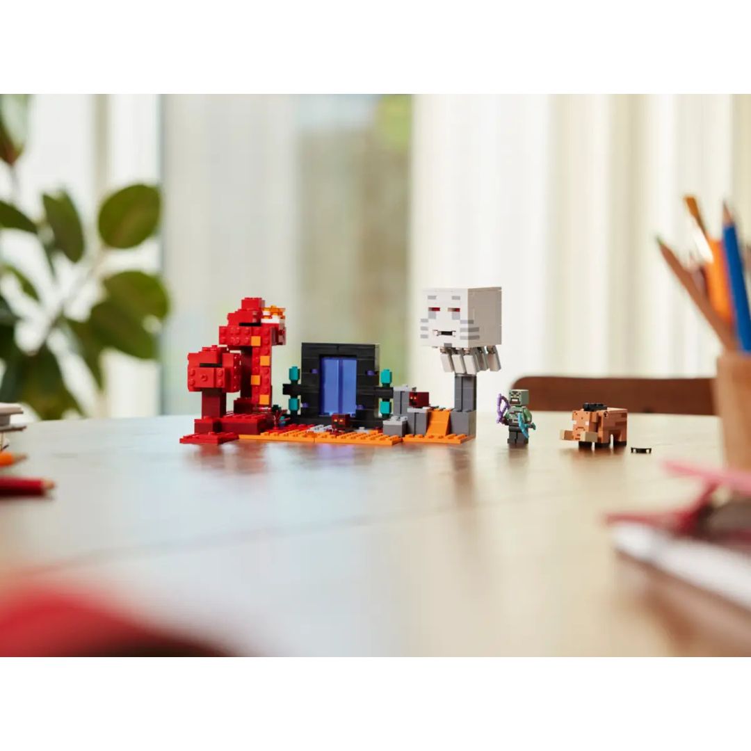 21255 LEGO Minecraft - Agguato nel portale del Nether