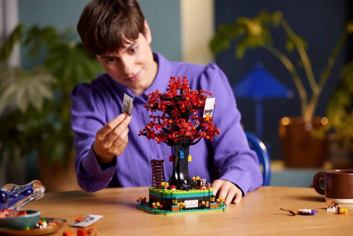 21346 LEGO Ideas - Albero genealogico