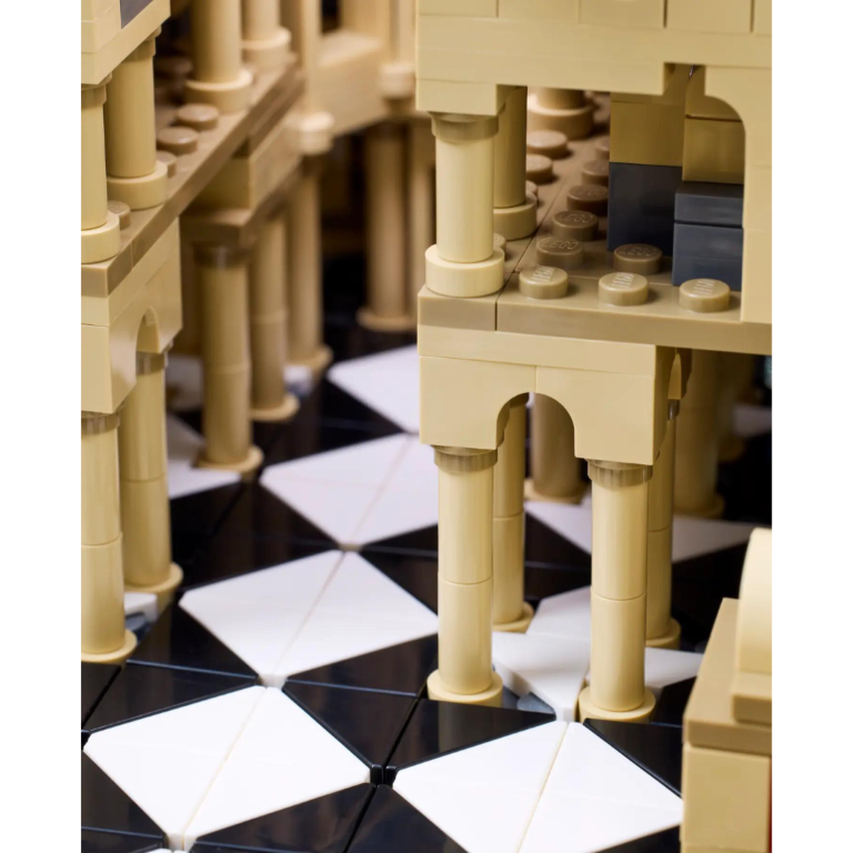 21061 LEGO Architecture - Notre-Dame de Paris