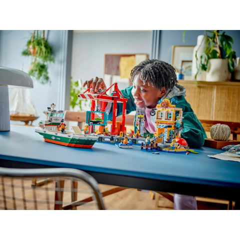 60422 LEGO City - Porto e nave merci