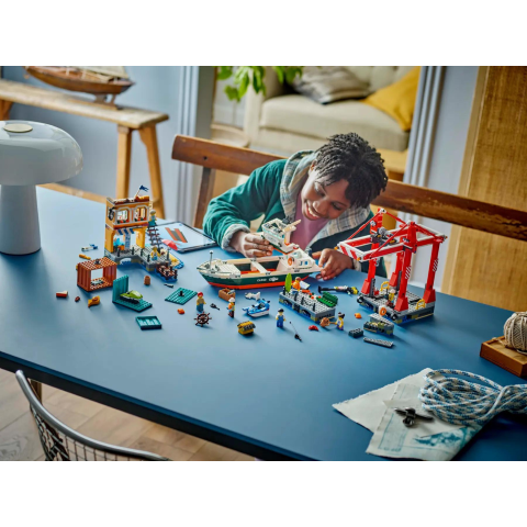 60422 LEGO City - Porto e nave merci