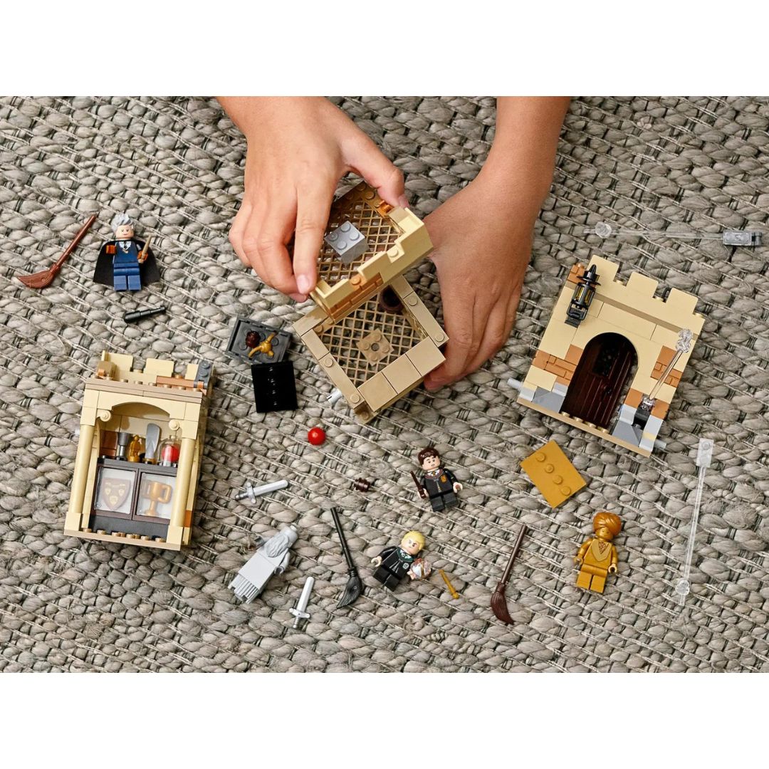 76395 LEGO Harry Potter - Hogwarts: Prima lezione di volo