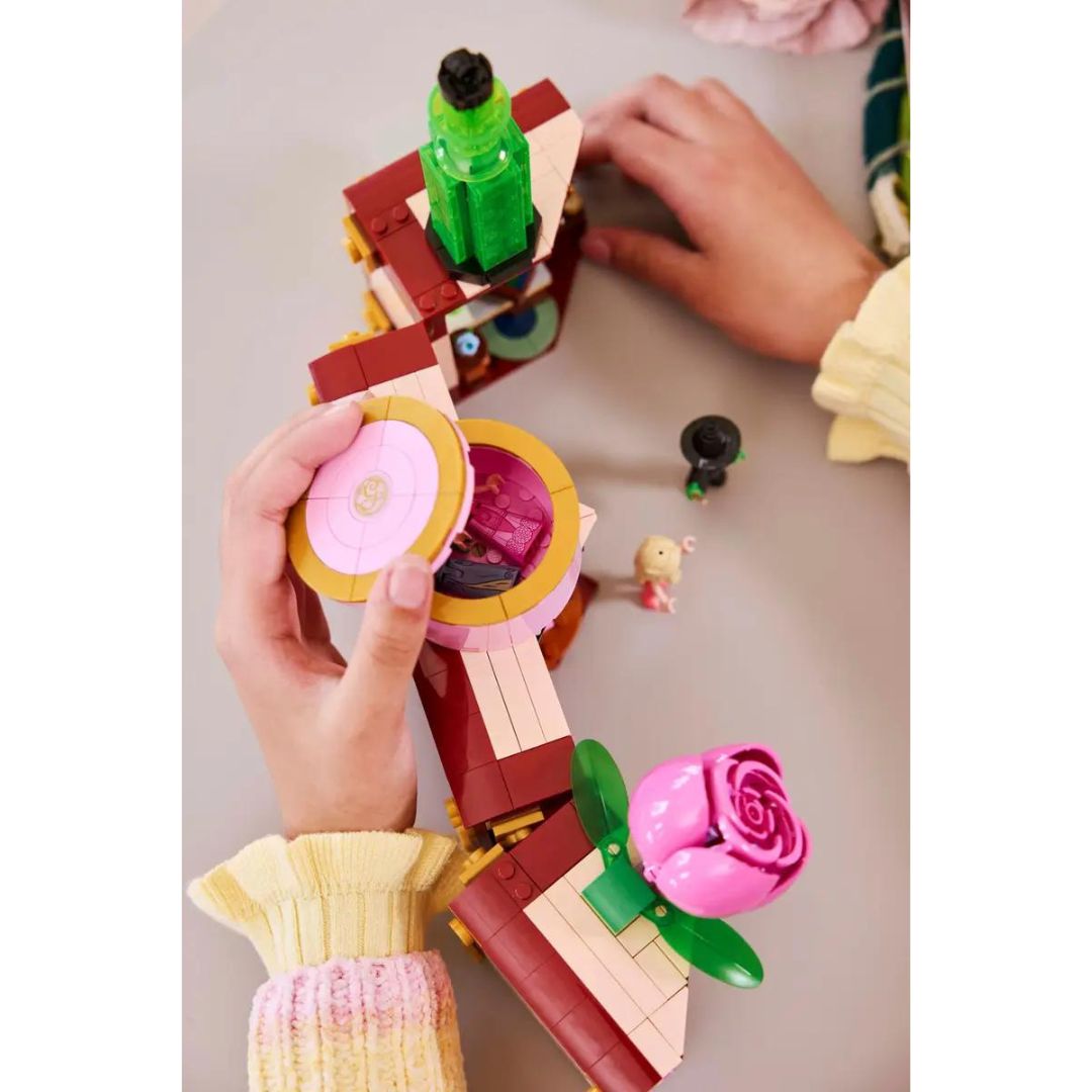 75683 LEGO Wicked - Il dormitorio di Glinda ed Elphaba
