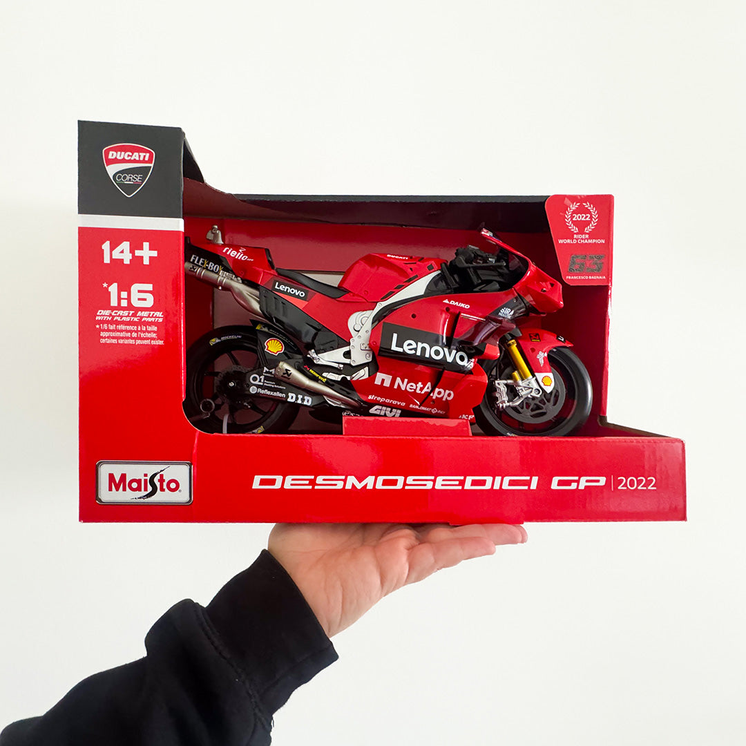 32229 Bburago Maisto -Ducati Desmosedici (GP 2022) #63 Bagnaia - 1:6