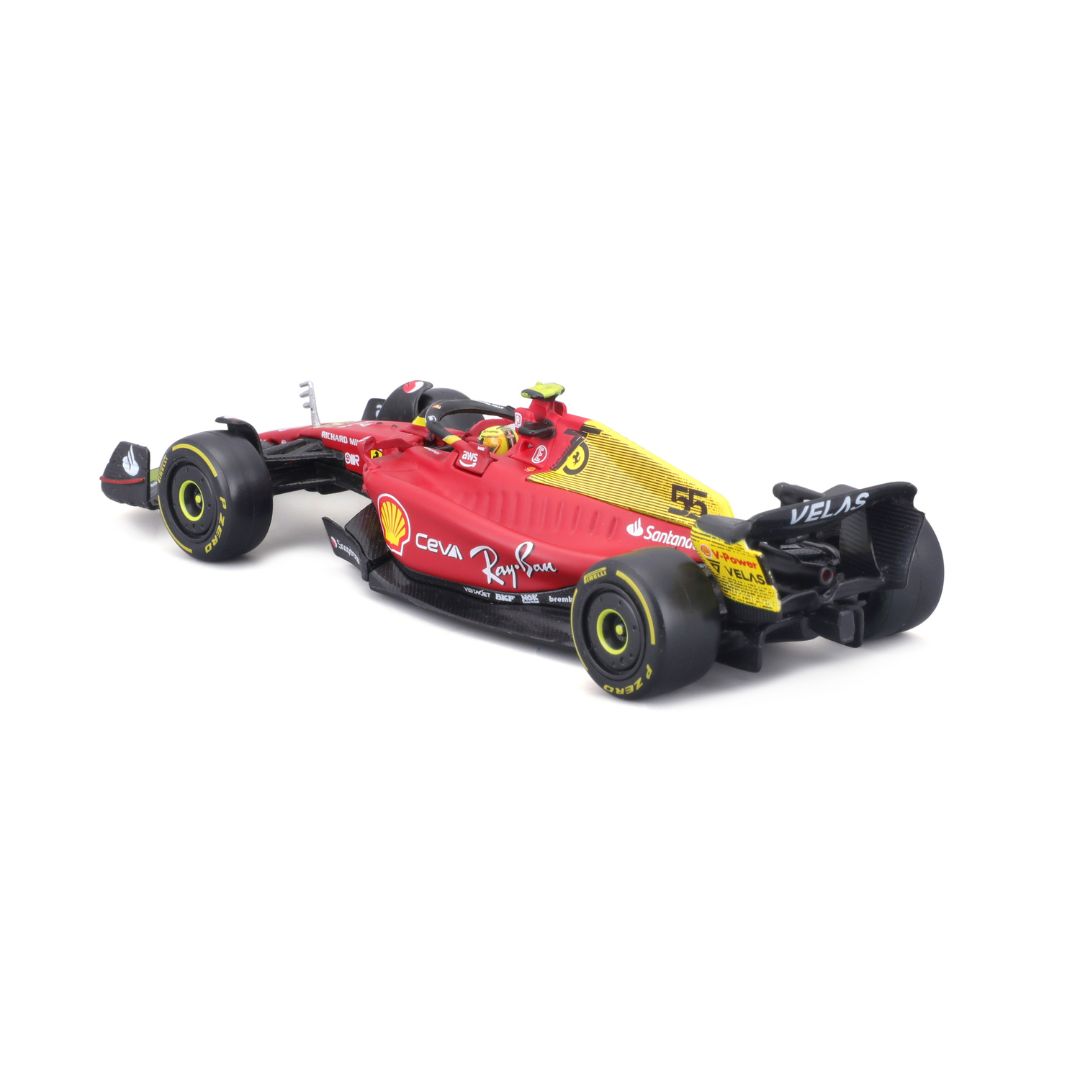 18-36831 Bburago - Ferrari F1- 75 (2022) #55 Sainz, con casco - 1:43