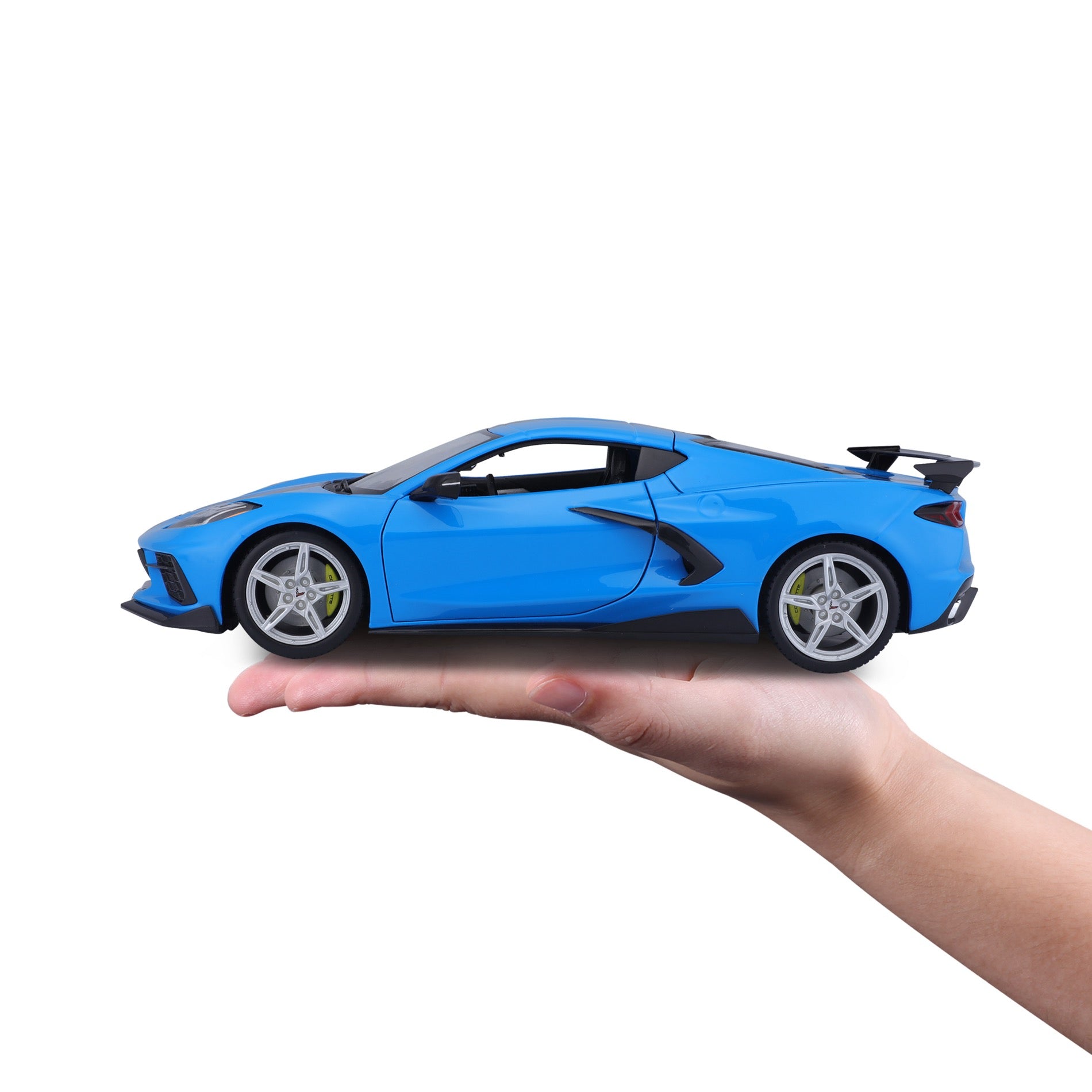 10-31455 Bburago Maisto - Chevrolet Corvette Stingray Coupé, blu - 1:18