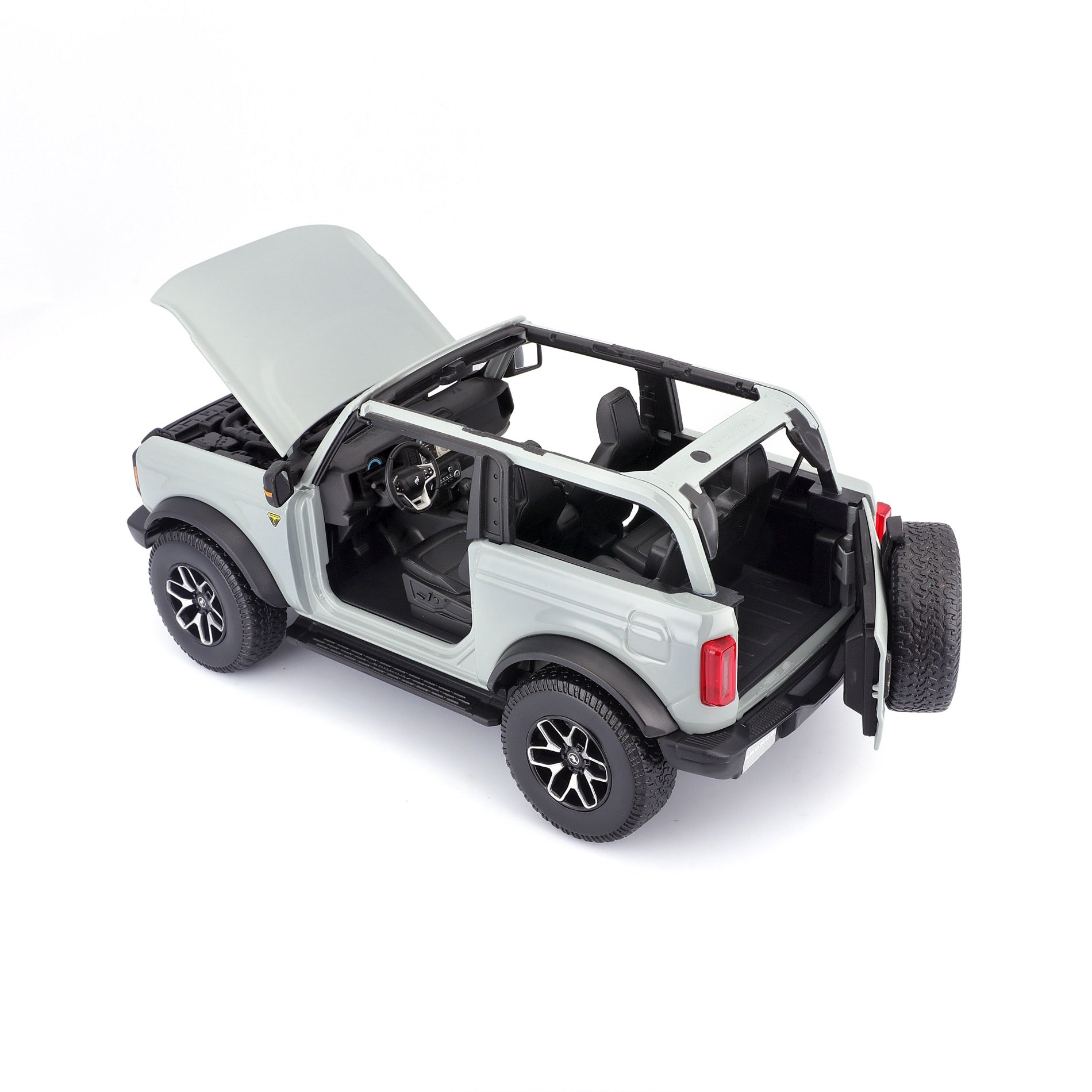 10-31457 Bburago Maisto - Ford Bronco Badlands 2021 (no door), grigia