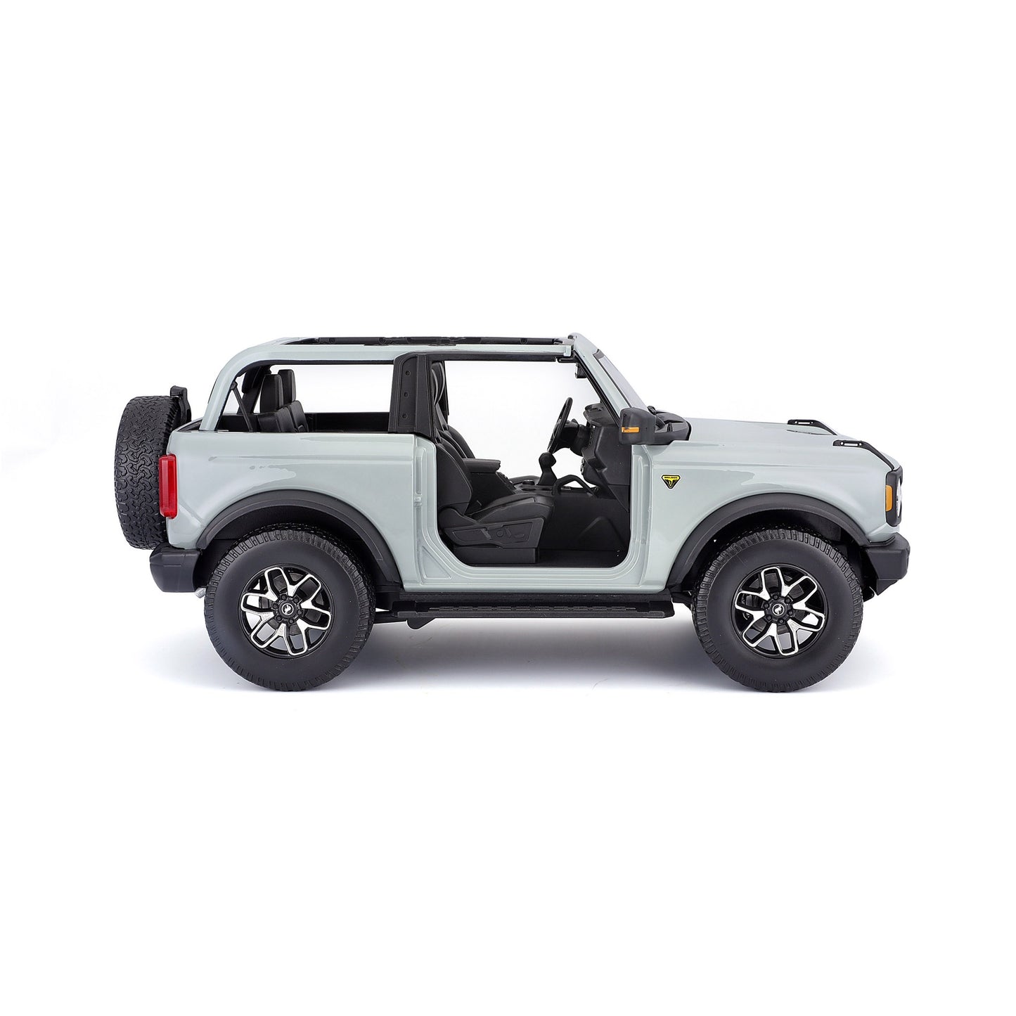 10-31457 Bburago Maisto - Ford Bronco Badlands 2021 (no door), grigia
