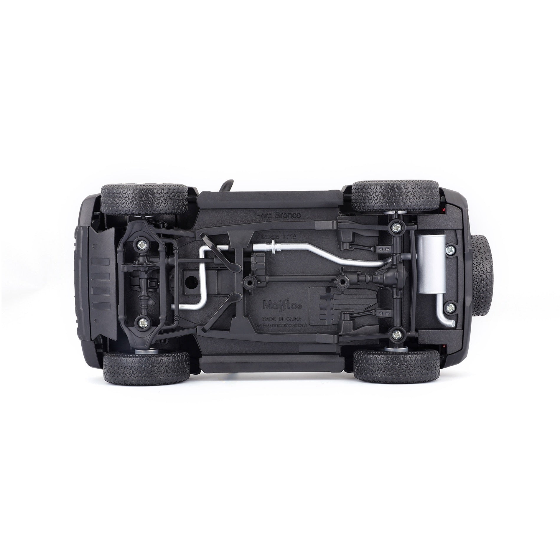 10-31457 Bburago Maisto - Ford Bronco Badlands 2021 (no door), grigia