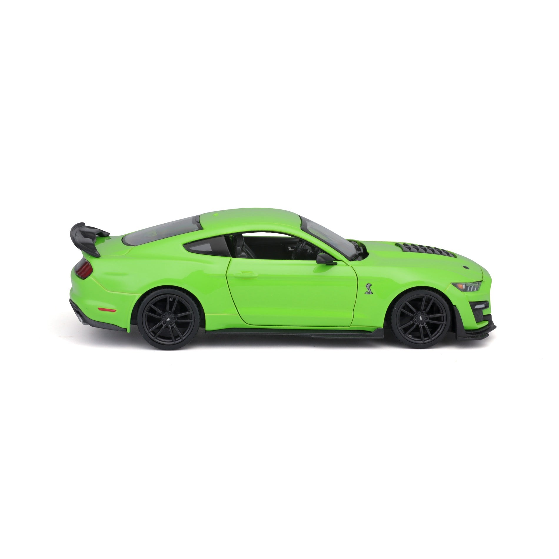 31532 GN Bburago Maisto -Ford Mustang Shelby GT500 (2020), verde -1:24