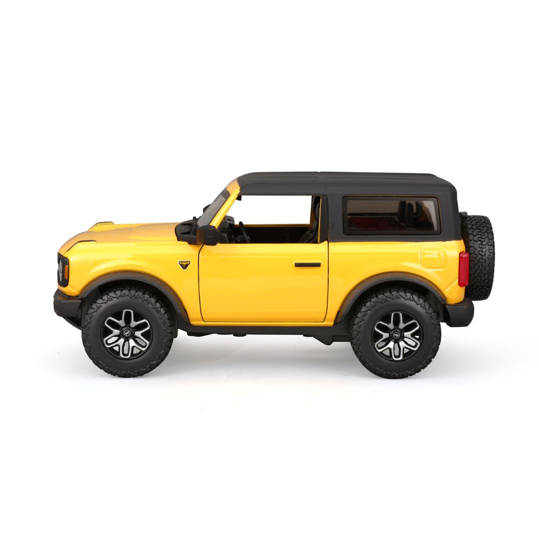 31530 Bburago Maisto - Ford Bronco Badlands 2 porte (2021), gialla