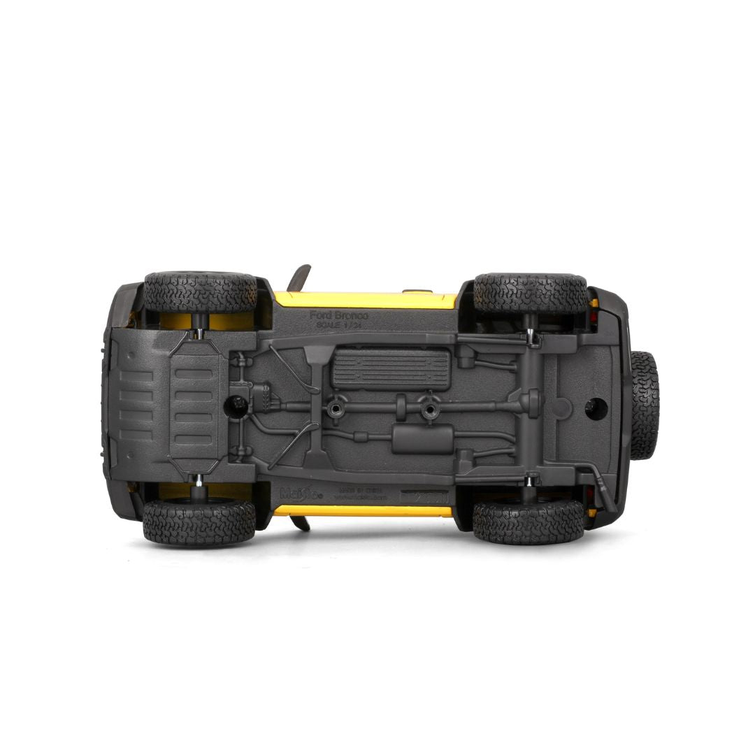 31530 Bburago Maisto - Ford Bronco Badlands 2 porte (2021), gialla