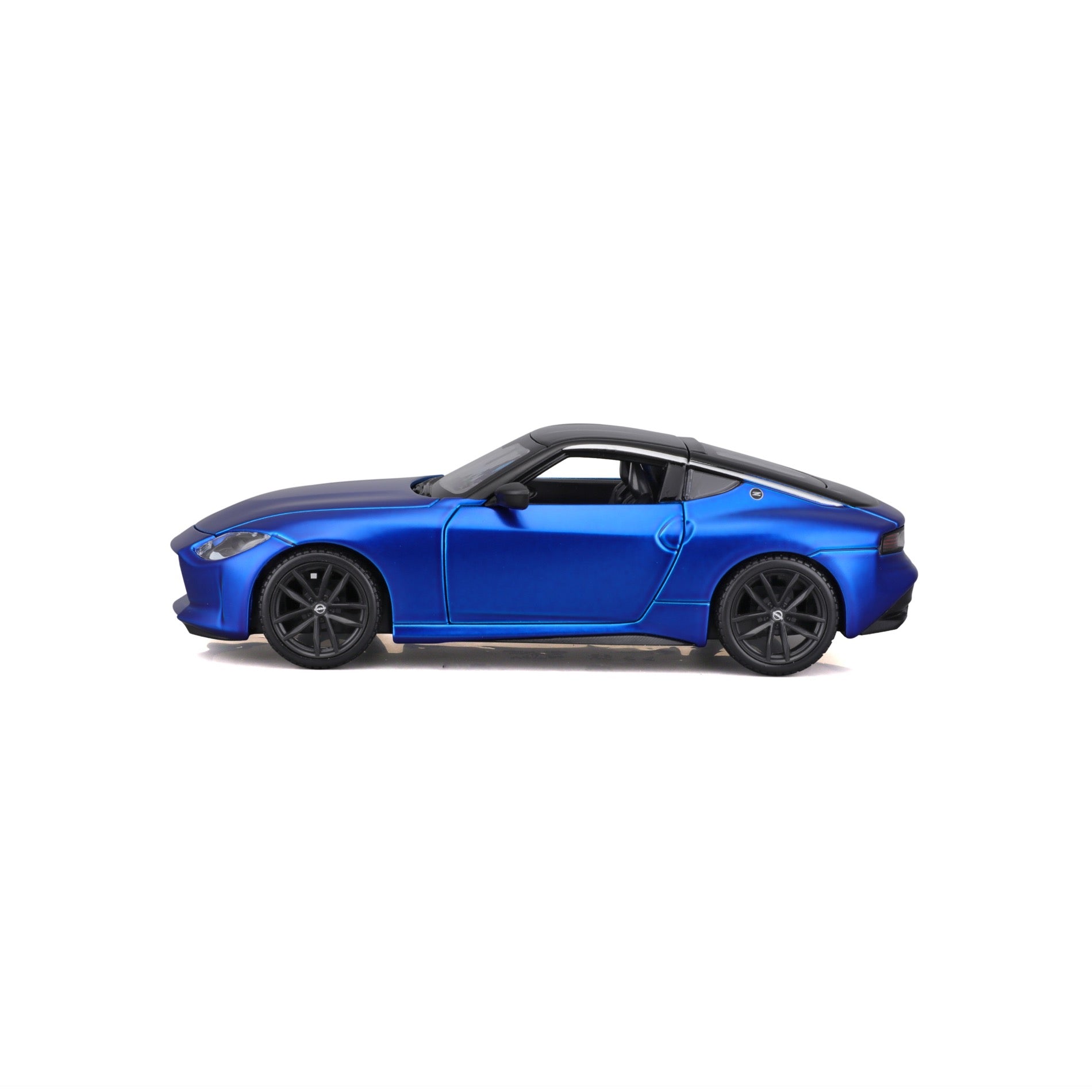 10-32904 BU Bburago Maisto - Nissan Z (2023), blu - Scala 1:24