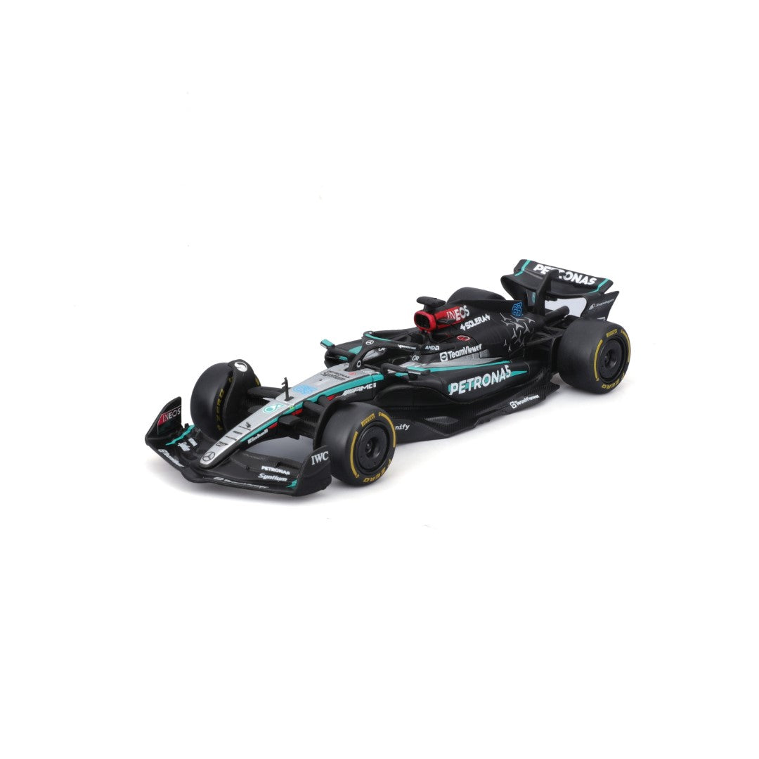 18-38208R Bburago Race - Mercedes F1 W15 E-performance #63 - 1:43